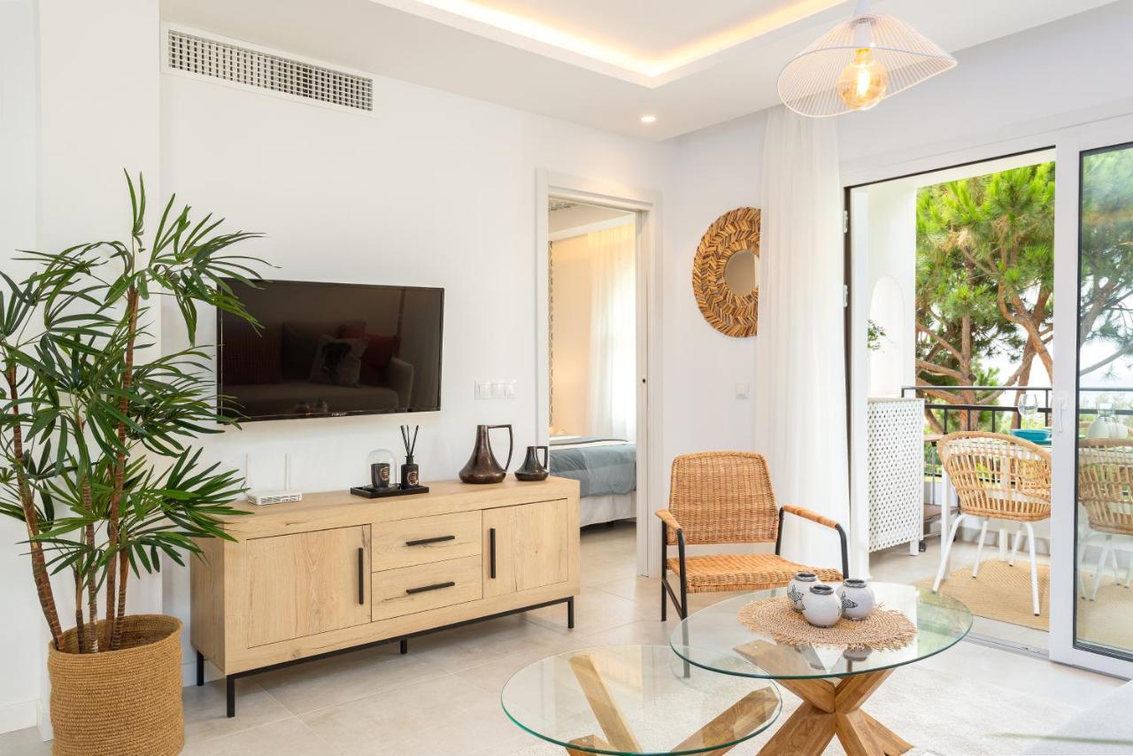 Club Delta Apartments By Ghr Rentals Mijas Exterior photo